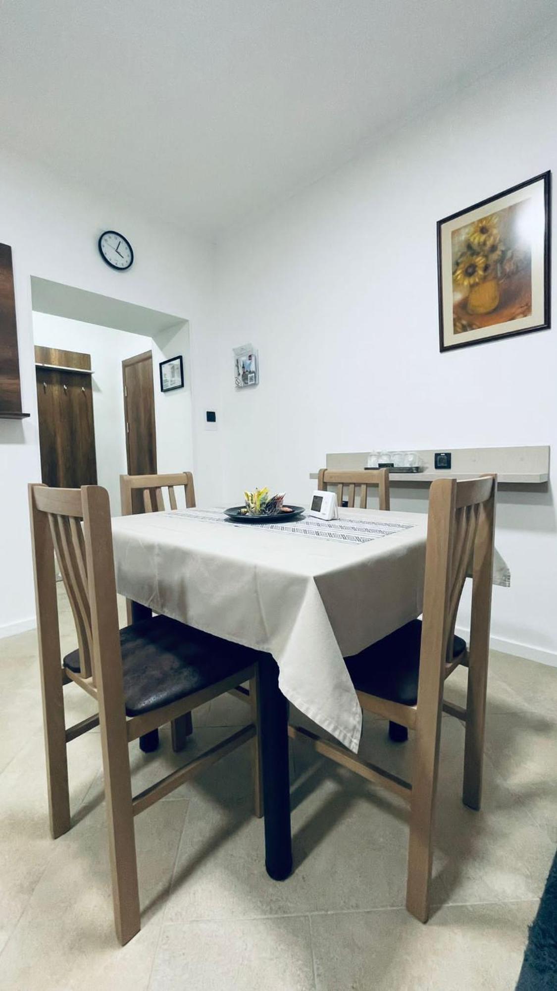 סובוטיקה Kollar D Guest House - Prenociste Rooms מראה חיצוני תמונה