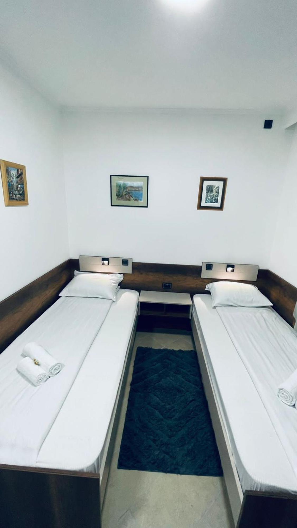 סובוטיקה Kollar D Guest House - Prenociste Rooms מראה חיצוני תמונה